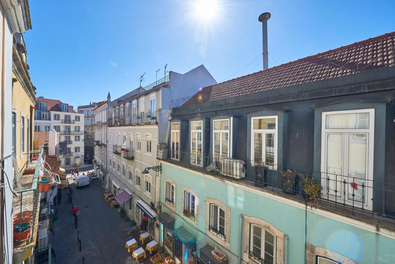 Aesthetic Riverview Apartment In Historical Lizbona Zewnętrze zdjęcie