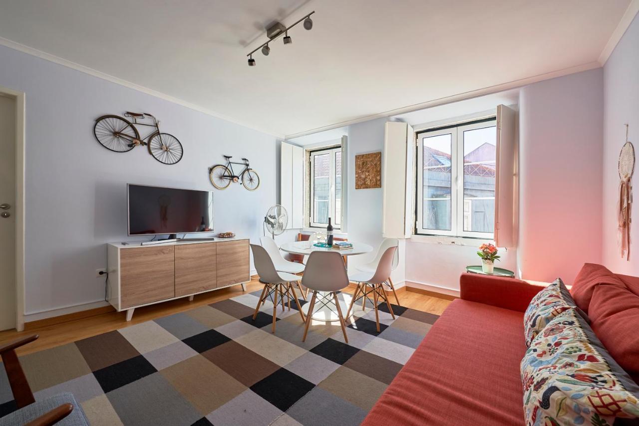 Aesthetic Riverview Apartment In Historical Lizbona Zewnętrze zdjęcie