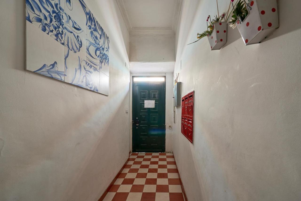 Aesthetic Riverview Apartment In Historical Lizbona Zewnętrze zdjęcie