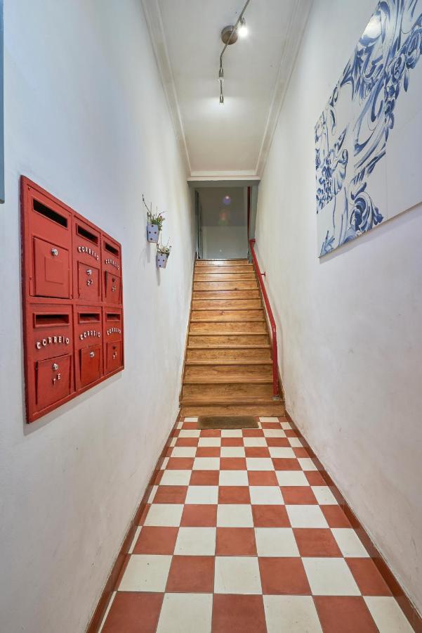 Aesthetic Riverview Apartment In Historical Lizbona Zewnętrze zdjęcie