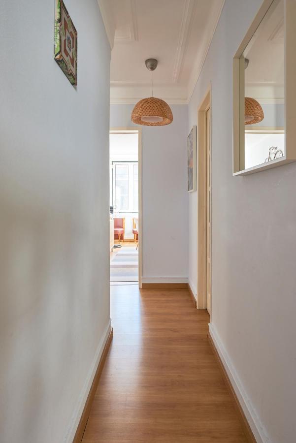 Aesthetic Riverview Apartment In Historical Lizbona Zewnętrze zdjęcie