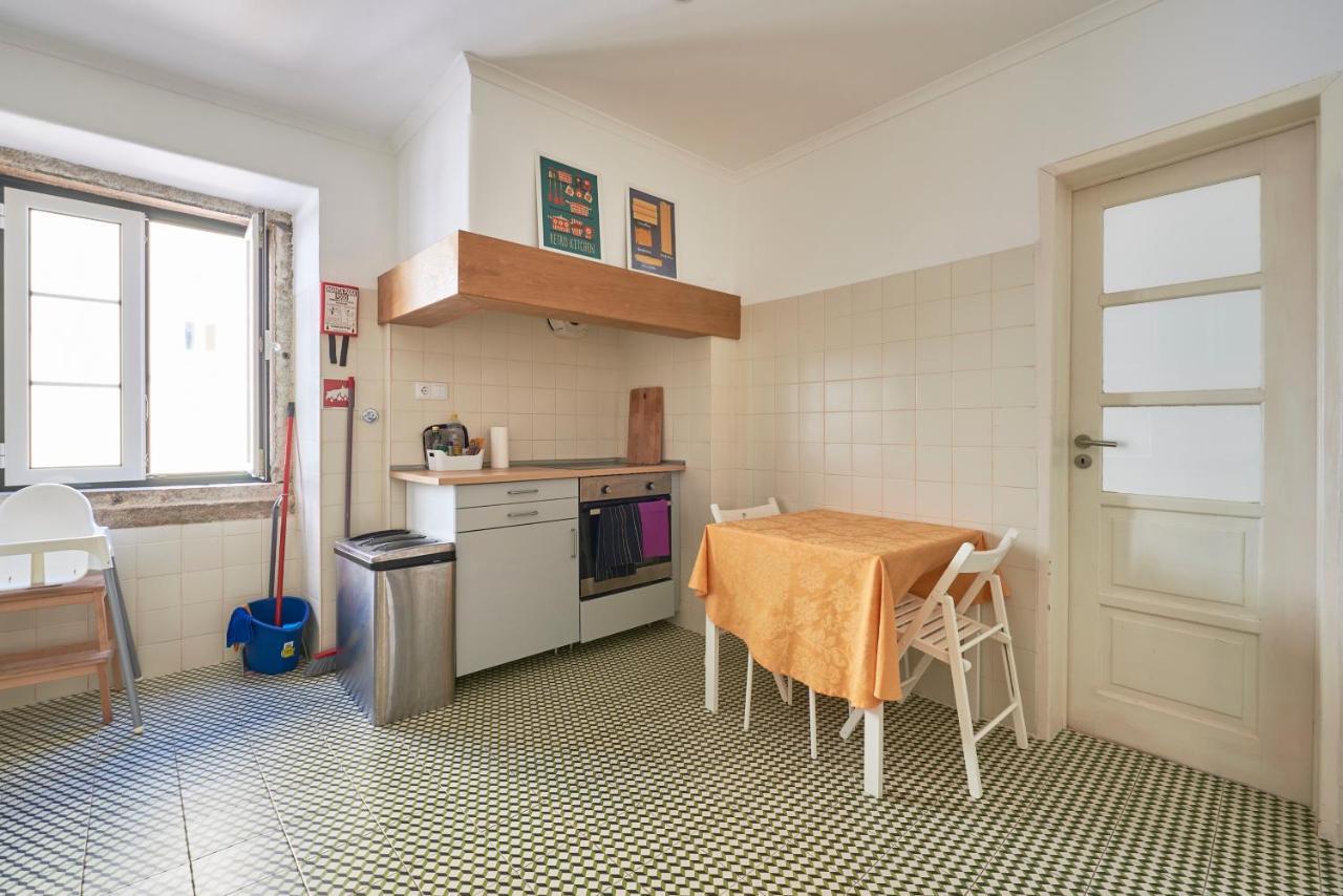 Aesthetic Riverview Apartment In Historical Lizbona Zewnętrze zdjęcie